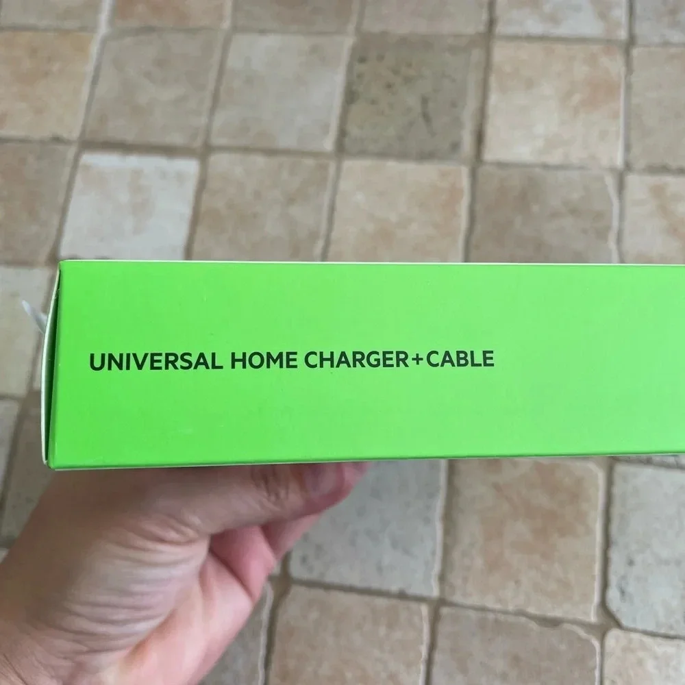 NWT Belkin Home Charger and Cable 10W 2.1 Amp 10W USB-A Wall Charger + Micro-USB